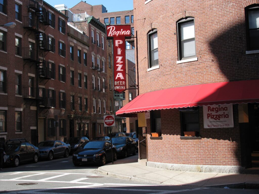 Regina Pizzeria — North End