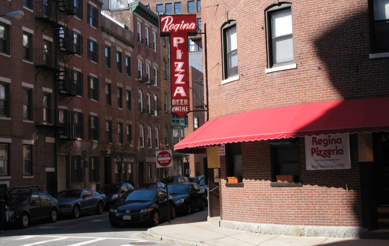 Regina Pizzeria — North End