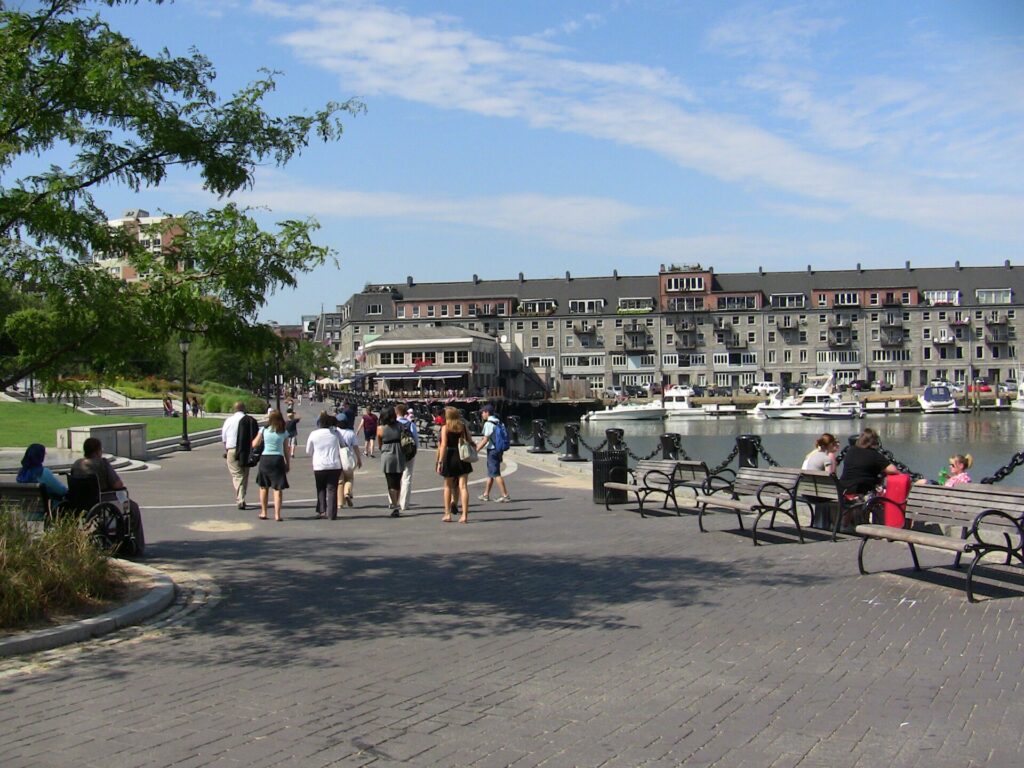 Christopher Columbus Waterfront Park