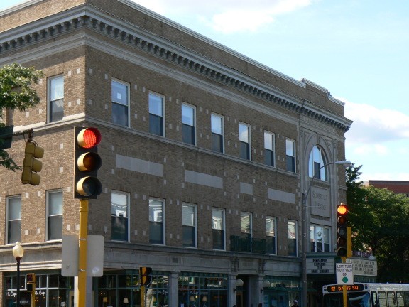 This is a photograph of the Somerville Theater in Somerville, Massachusetts, USA.